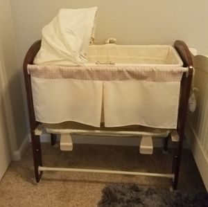 Kids crib